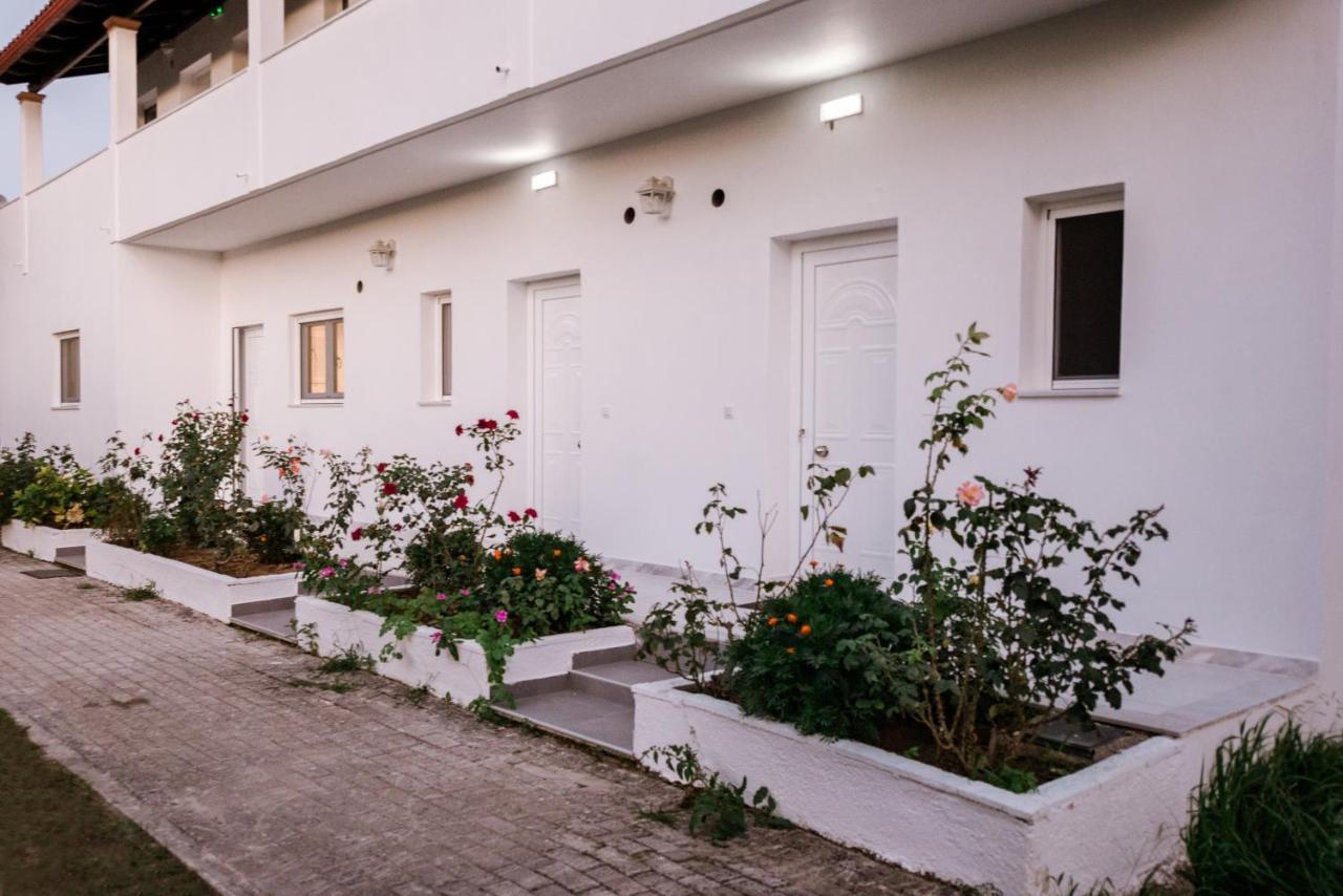 Stefanos Resort Месонґі Екстер'єр фото